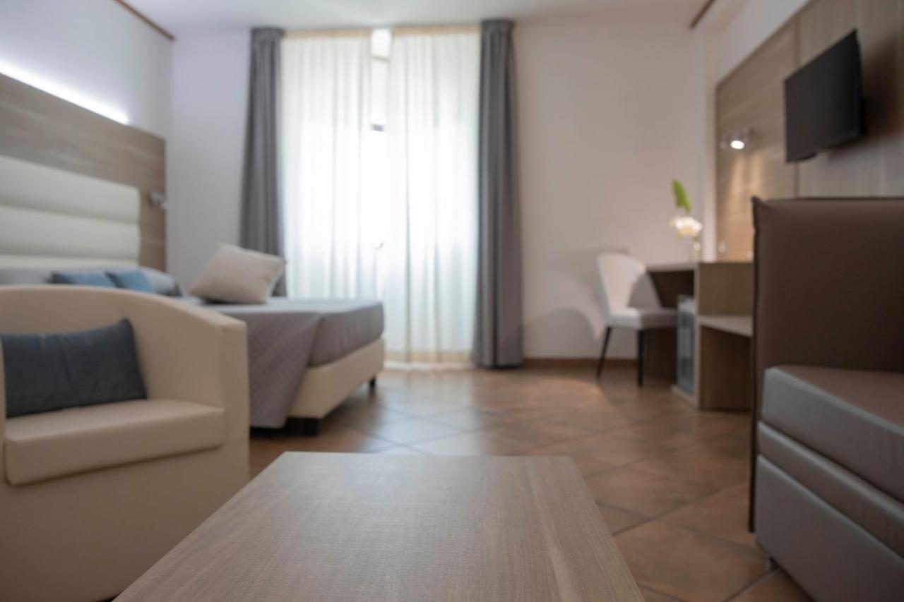Pegasus Hotel Sassari Exteriör bild