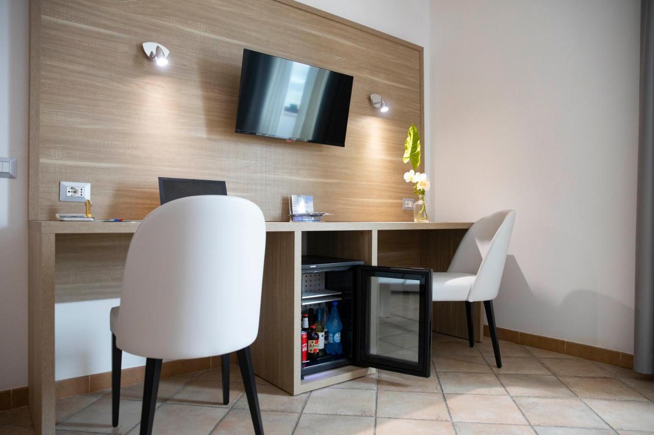 Pegasus Hotel Sassari Exteriör bild